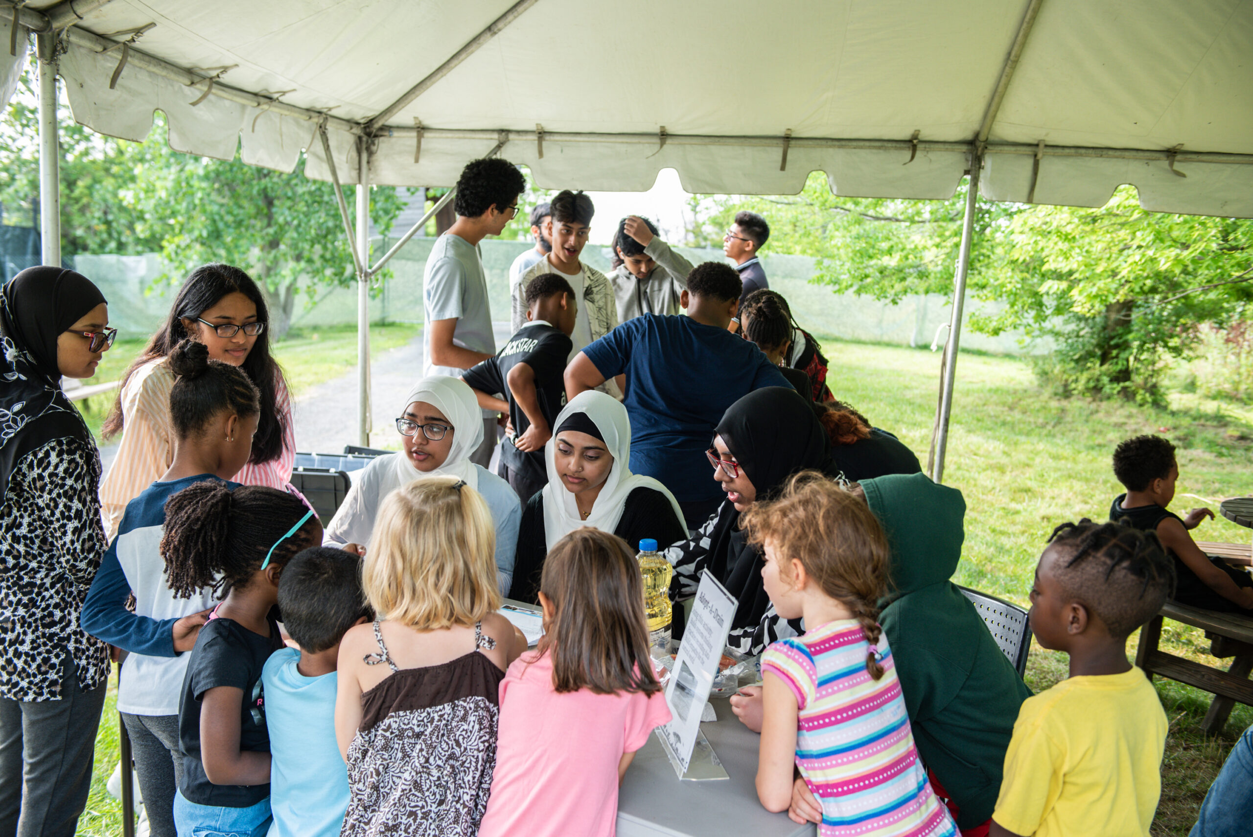 Zoo Programs Connecting Through Education - Detroit Zoological Society